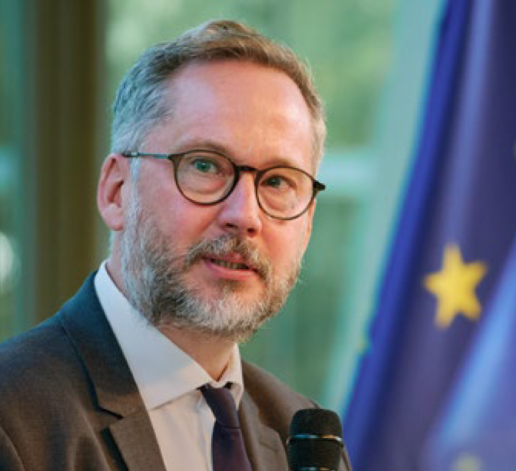Portait von Bernd Hüttemann